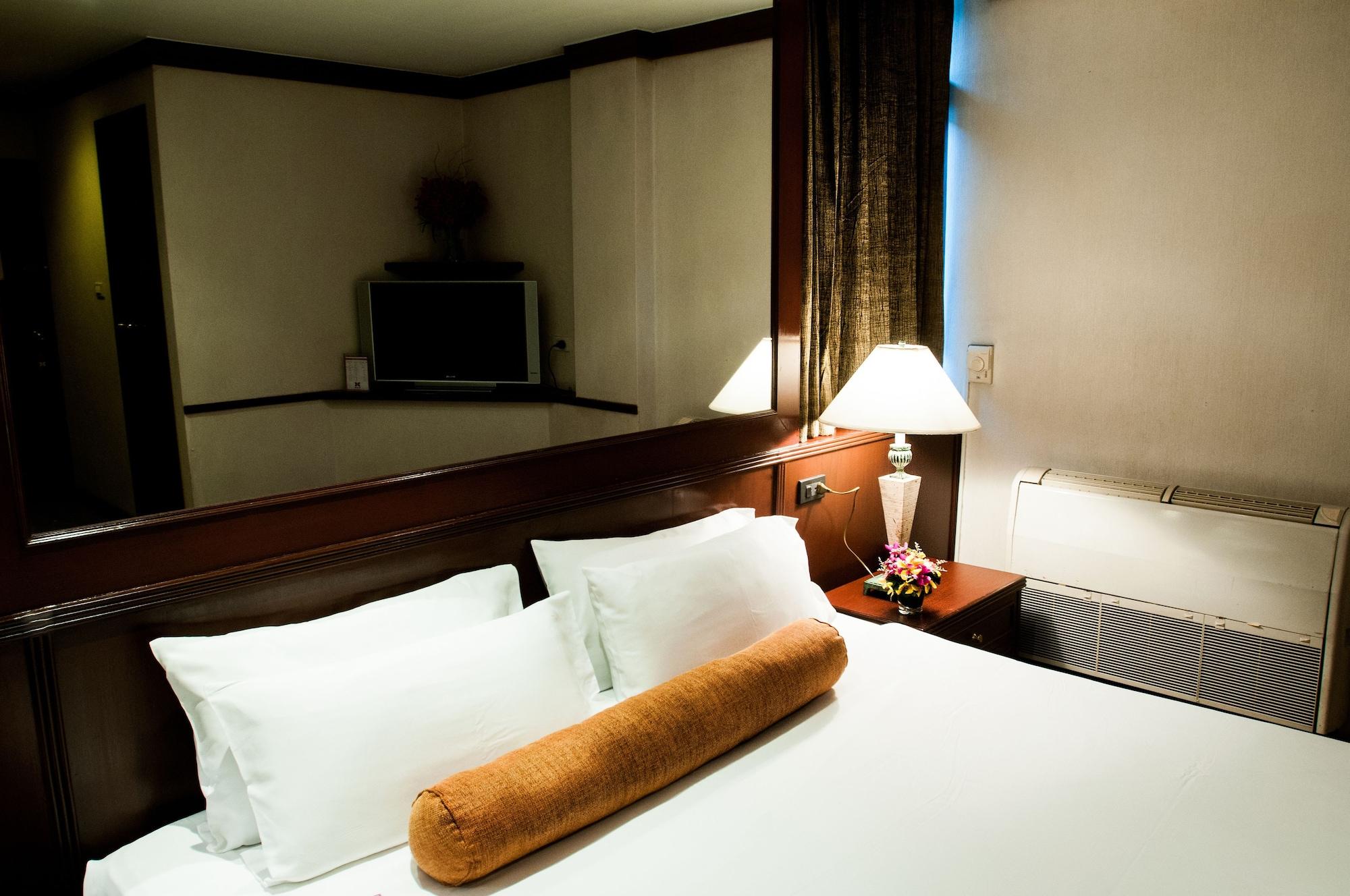 City Lodge Bangkok Ngoại thất bức ảnh